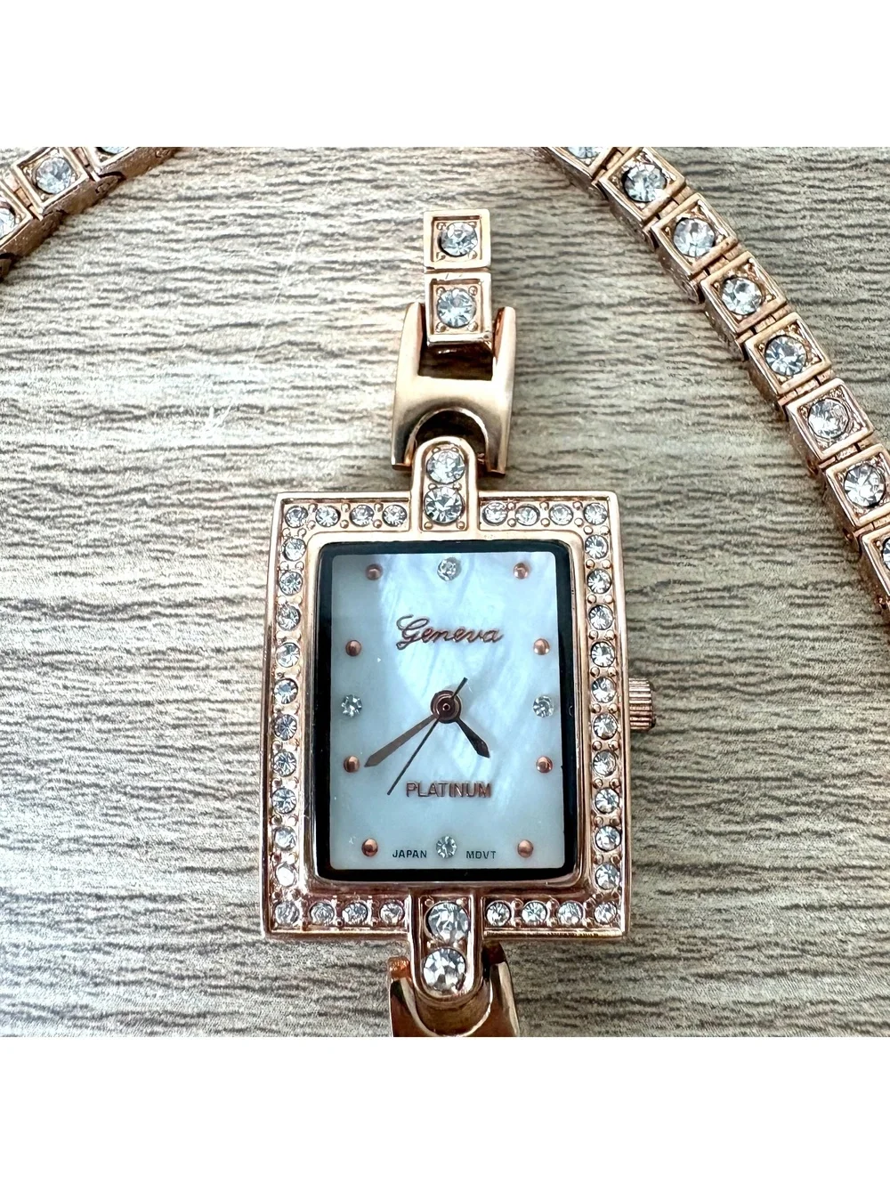 Geneva Rose Gold Tone Wrap Bracelet Watch Rhinestone Mother of Pearl Japan